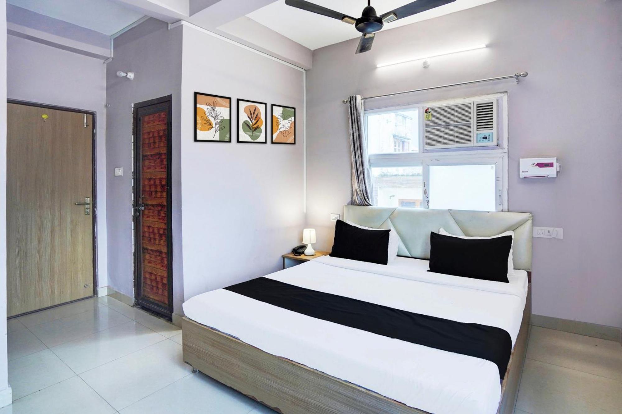 Super Hotel O Blw Kakarmatta Near Banaras Junction Варанаси Екстериор снимка