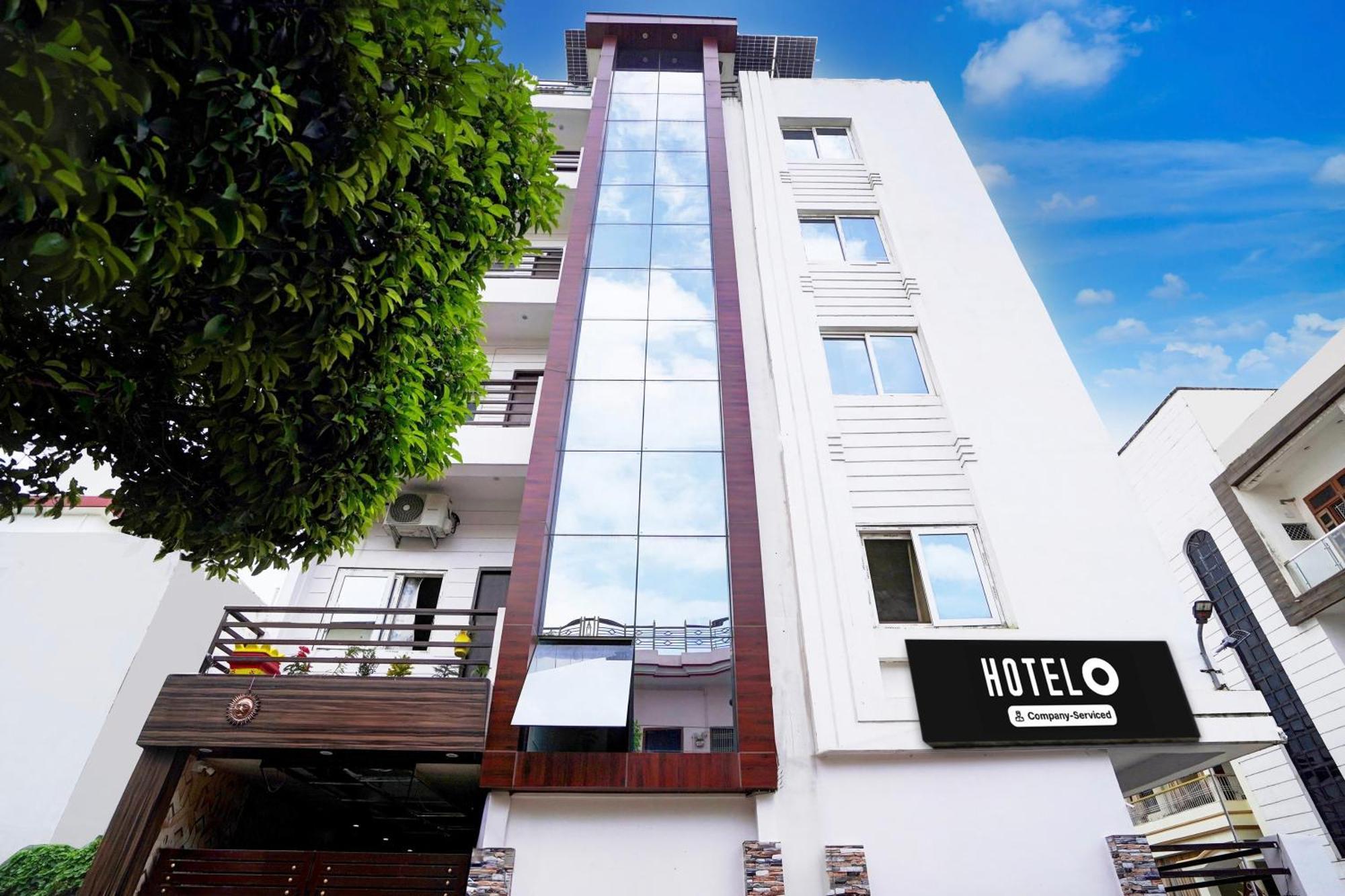 Super Hotel O Blw Kakarmatta Near Banaras Junction Варанаси Екстериор снимка