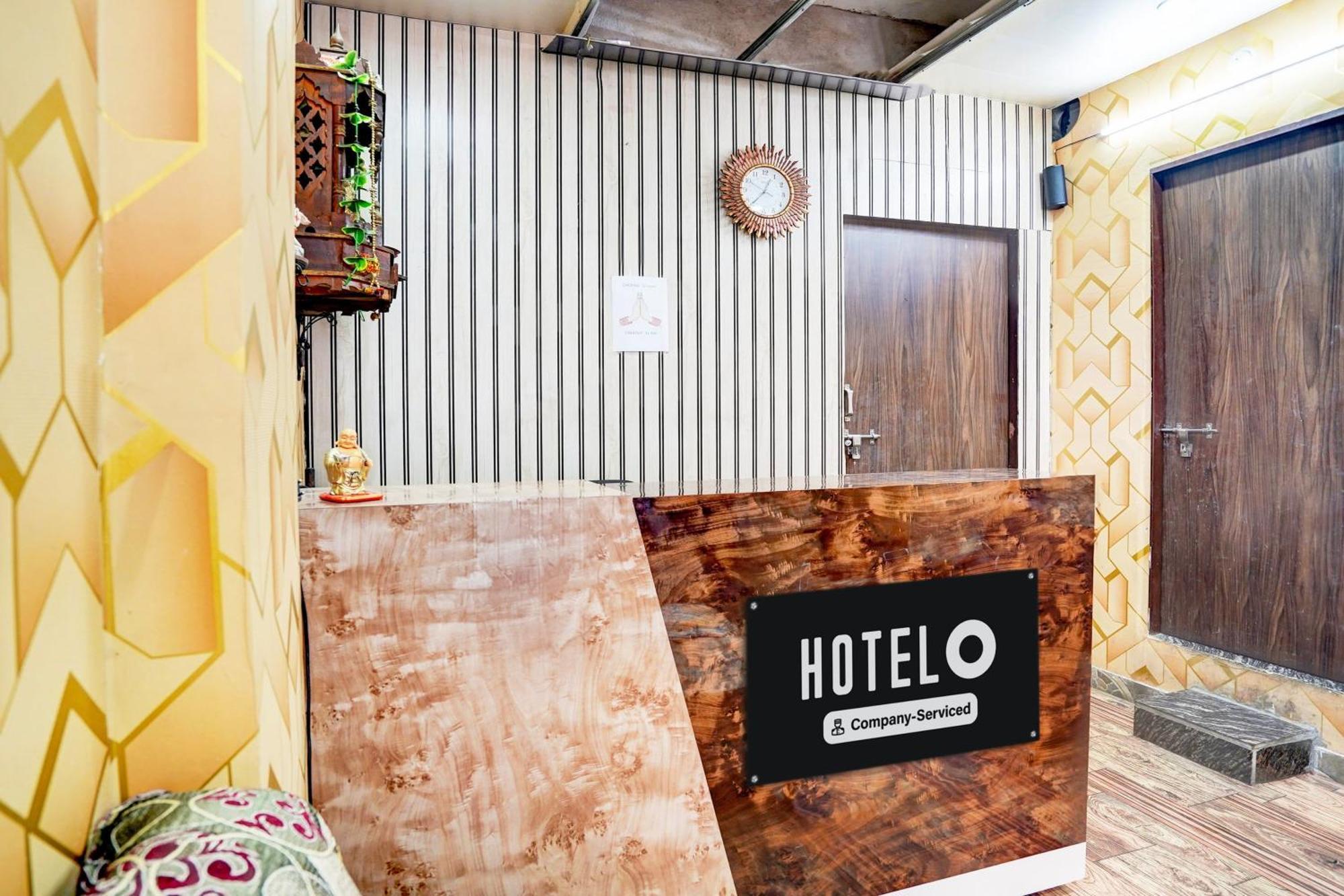 Super Hotel O Blw Kakarmatta Near Banaras Junction Варанаси Екстериор снимка