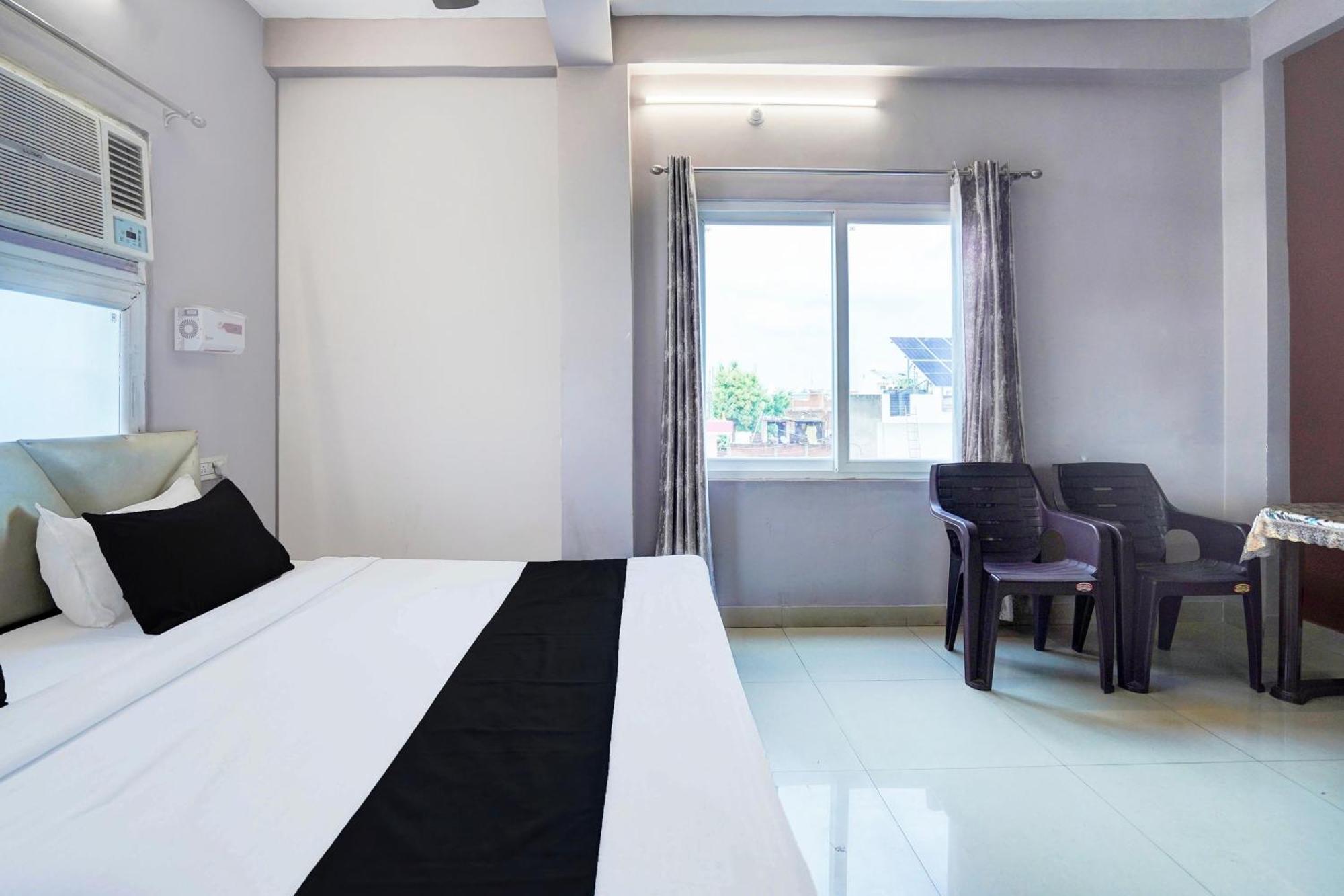 Super Hotel O Blw Kakarmatta Near Banaras Junction Варанаси Екстериор снимка